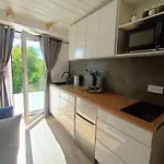 Royal Evitabocelli Spodek By Walk Self Check - In Apartment Katowice