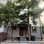 Royal Evitabocelli Spodek By Walk Self Check - In Apartment