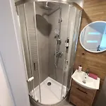 Apartment Royal Evitabocelli Spodek By Walk Self Check - In Katowice