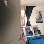 Royal Evitabocelli Spodek By Walk Self Check - In Katowice