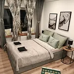 Royal Evitabocelli Spodek By Walk Self Check - In * Katowice
