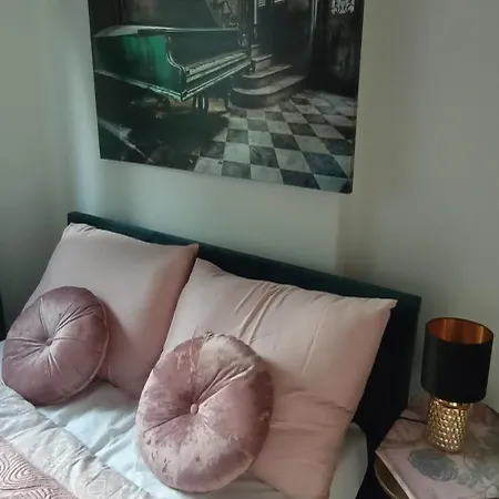 Apartment Royal Evitabocelli Spodek By Walk Katowice
