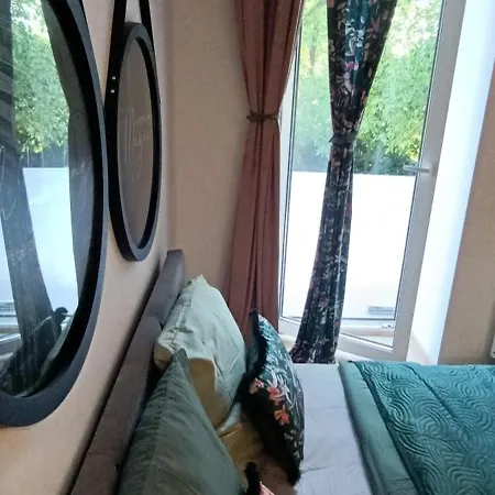 Apartmán Royal Evitabocelli Spodek By Walk Self Check - In Katovice