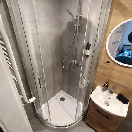 Royal Evitabocelli Spodek By Walk Self Check - In Katoviçe