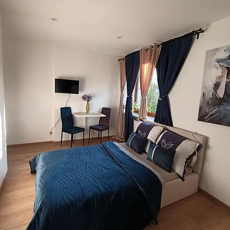 Apartment Royal Evitabocelli Spodek By Walk
