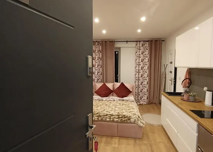 Royal Evitabocelli Spodek By Walk *