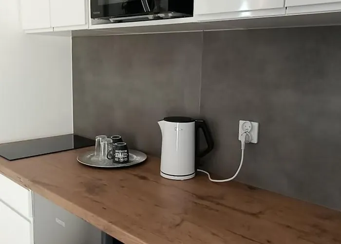 Royal Evitabocelli Spodek By Walk