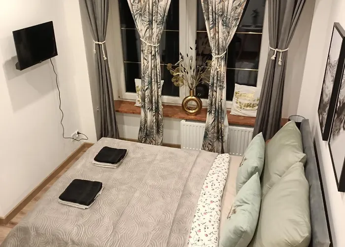 Royal Evitabocelli Spodek By Walk Katowice