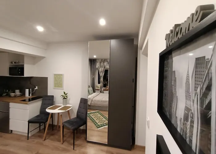 Royal Evitabocelli Spodek By Walk